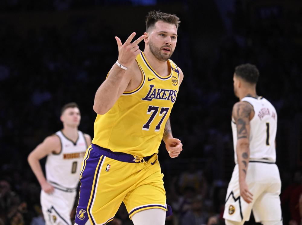 竞技体育中 竞技体育中