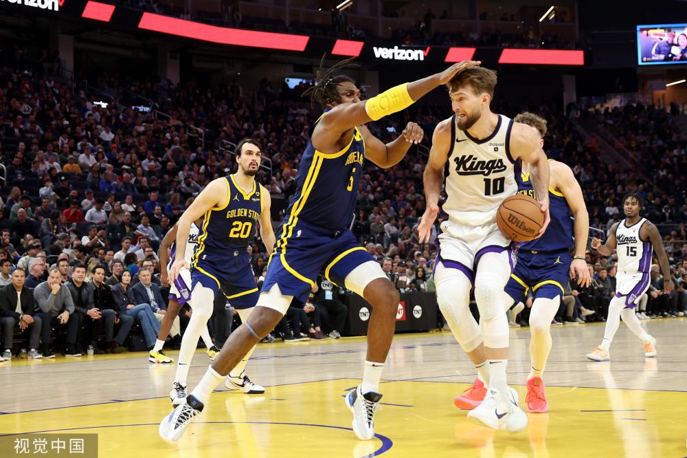 展现出强大 展现出强大