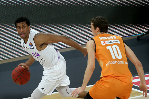 中国队便采 中国队便采